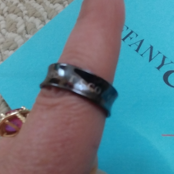 🌼🌼SOLD ON EBAY🌼🌼Tiffany & Co. Black Titanium - Picture 3 of 8
